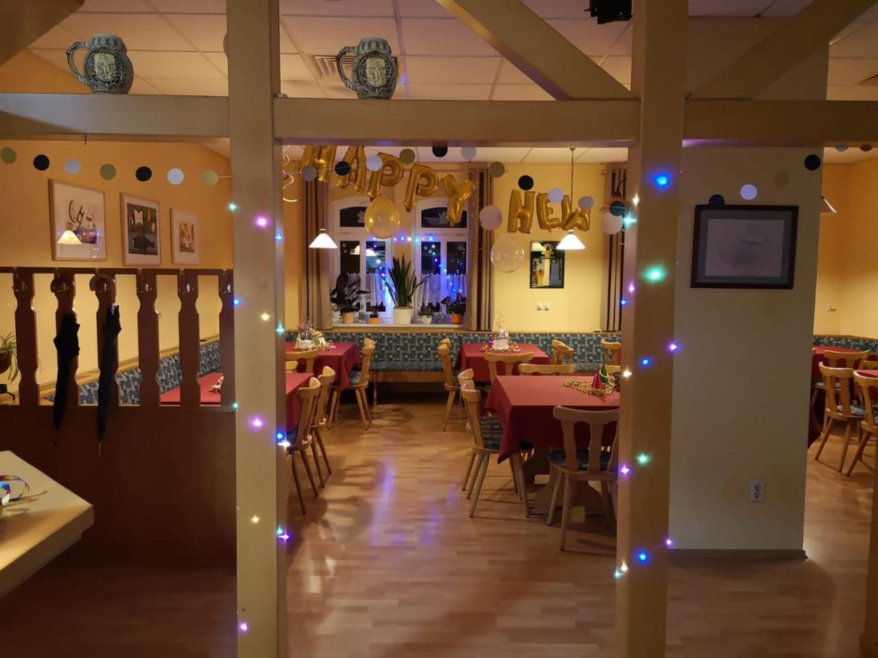 Gasthof Zum Alten Schulmeister Harra 外观 照片